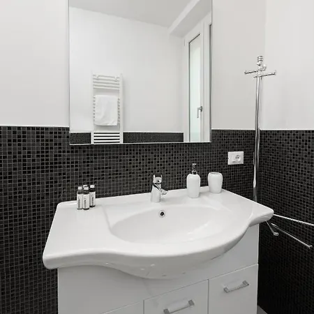 Brand New Flat In The Heart Of Verona